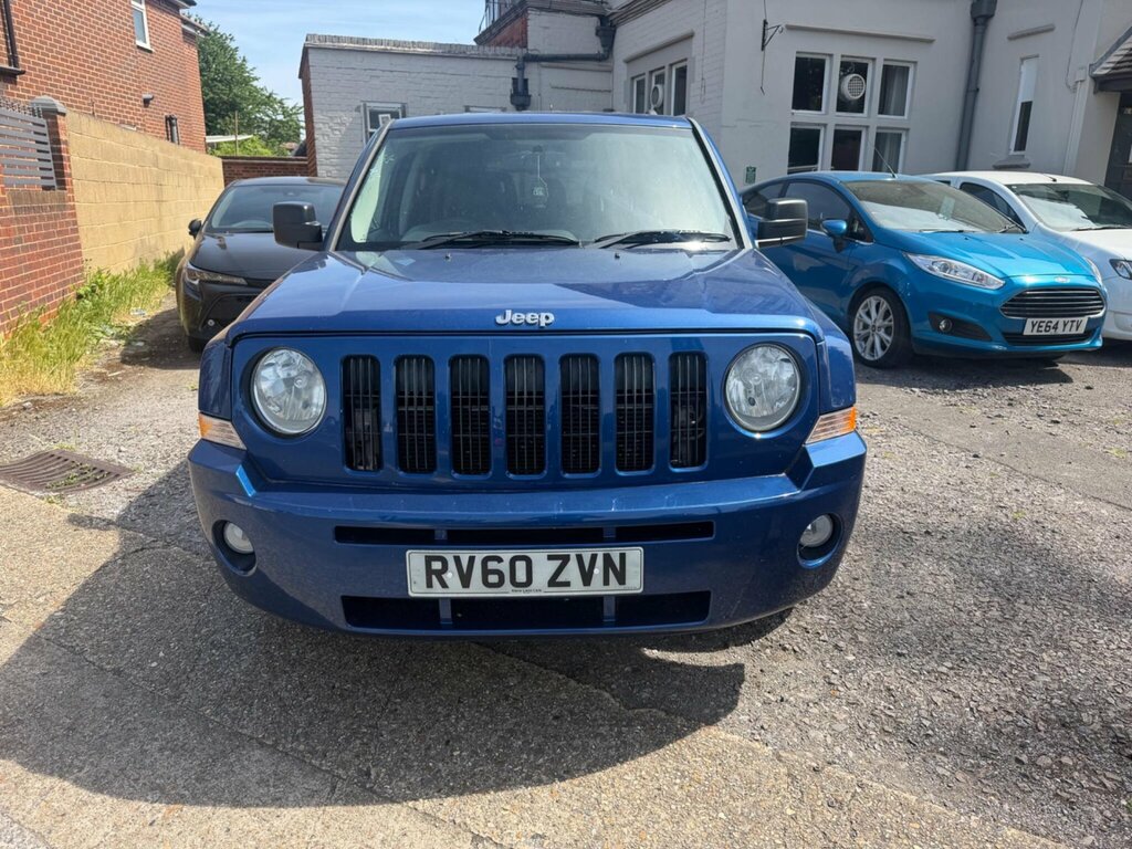 Jeep Patriot Suv Silver #11