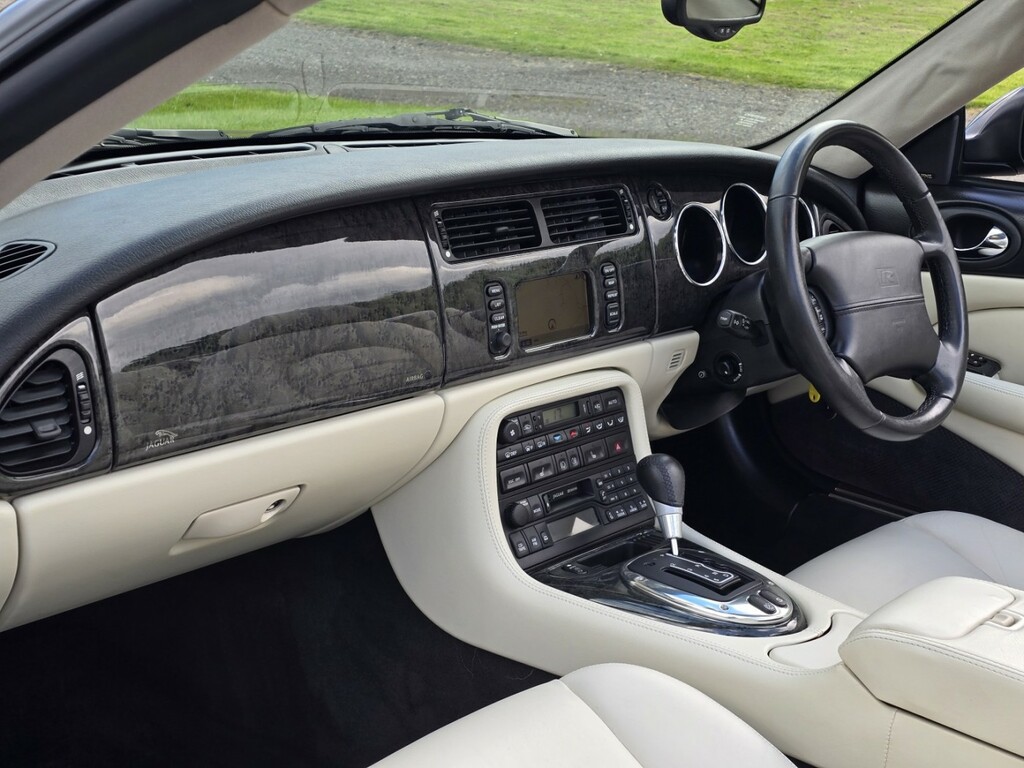 Jaguar XKR Xkr Convertible Silver #47