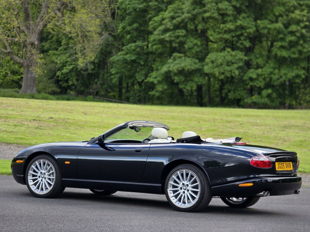 Jaguar XKR Xkr Convertible Silver #38