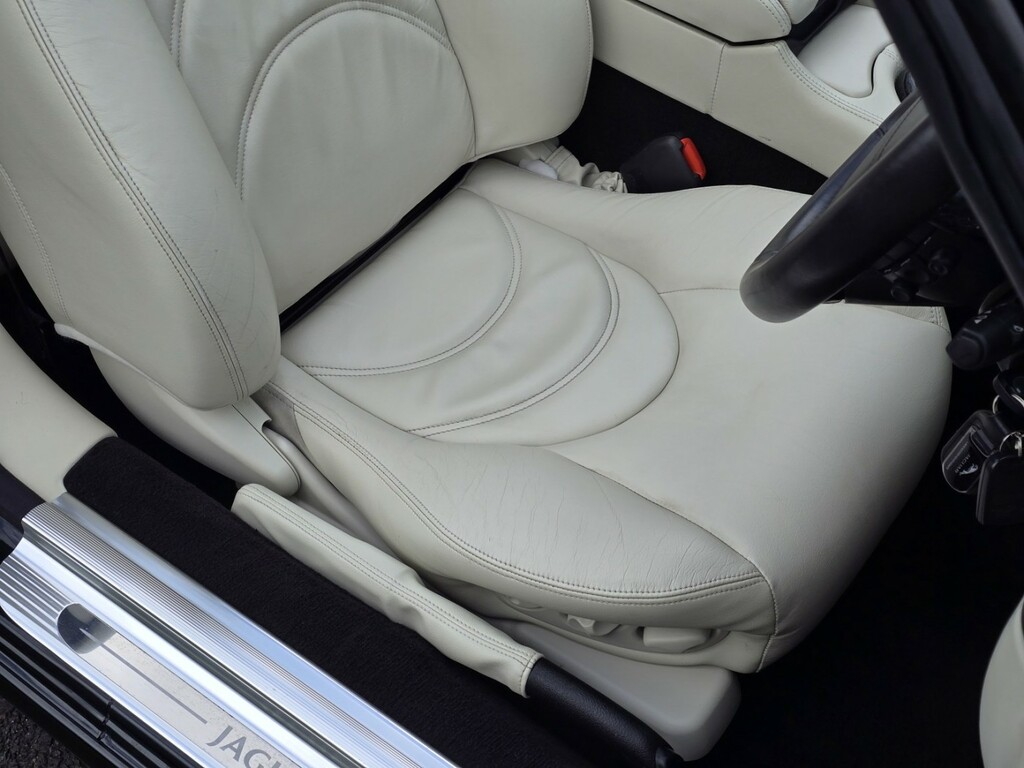 Jaguar XKR Xkr Convertible Silver #86
