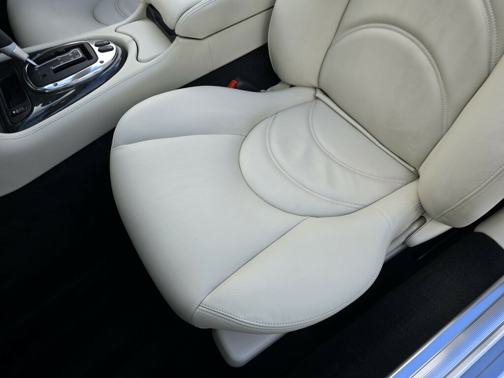 Jaguar XKR Xkr Convertible Silver #54