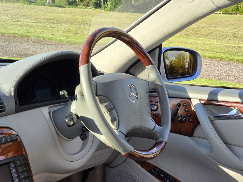 Mercedes-Benz CL 5.0 Cl500 Silver #33