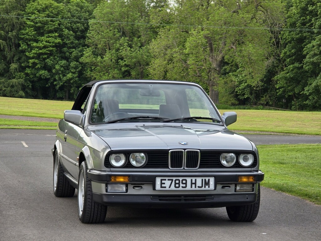 BMW 3 Series Hatchback Red #64