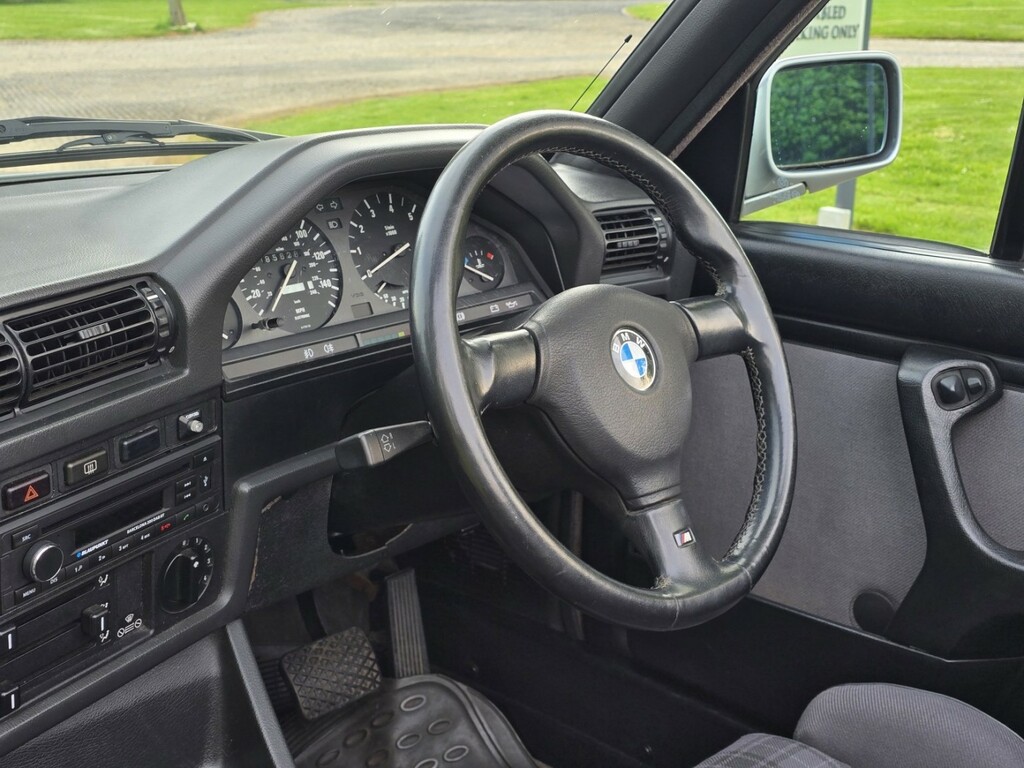 BMW 3 Series Hatchback Red #48