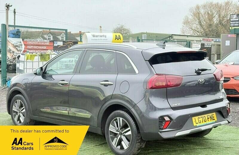 Kia Niro For Sale In Upminster LG70FNE Grey #3