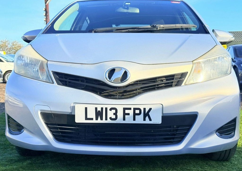 Toyota Vitz For Sale In Upminster Purple #2