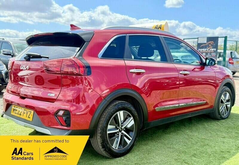 Kia Niro For Sale In Upminster RE22FYZ Red #5