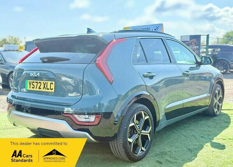 Kia Niro For Sale In Upminster YS72XLC Green #4