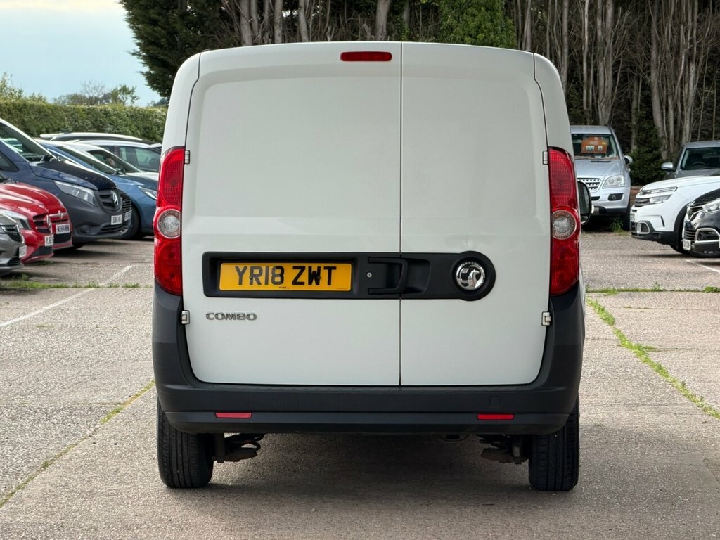 Vauxhall Combo L1h1 2000 Cdti YR18ZWT White #5