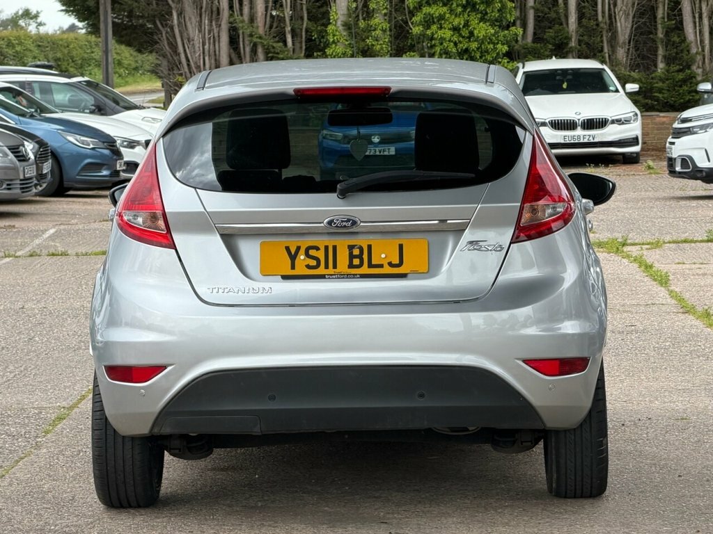 Ford Fiesta 1L Titanium YS11BLJ Silver #5