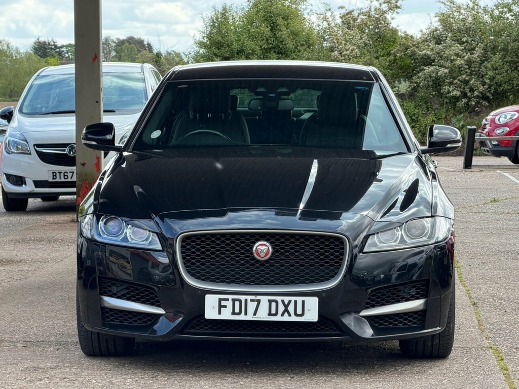 Jaguar XF 2L R-sport FD17DXU Black #2