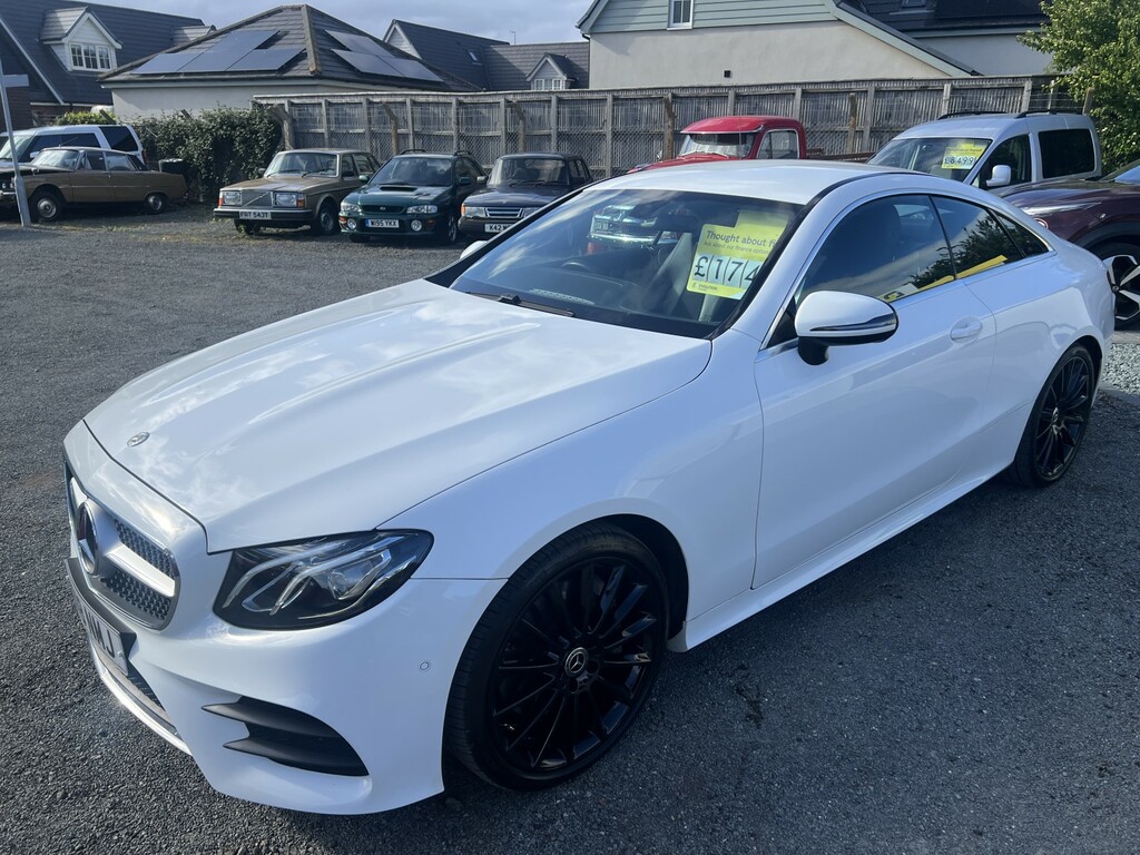 Mercedes-Benz E Class 2.0 E300 Amg Line Coupe WA18NMJ White #2