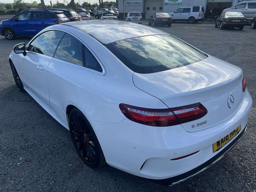 Mercedes-Benz E Class 2.0 E300 Amg Line Coupe WA18NMJ White #4