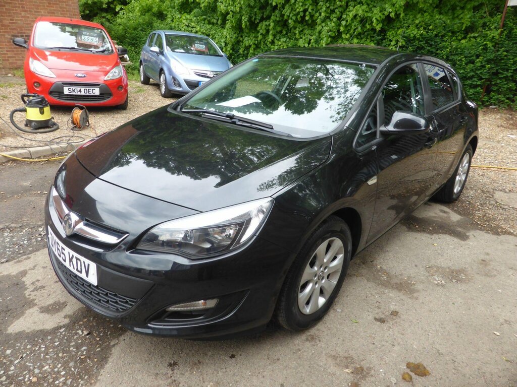 Vauxhall Astra 1.4I Design Hatchback Euro 6 10 DY65KDV Black #5