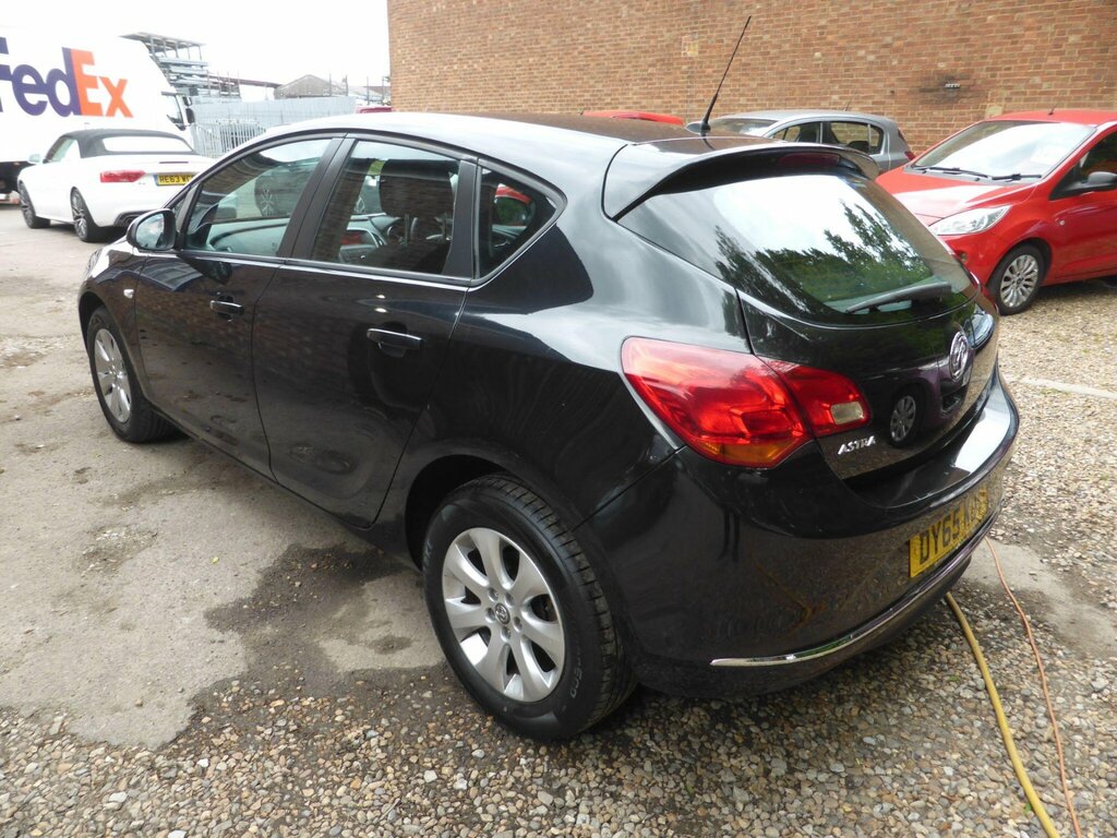 Vauxhall Astra 1.4I Design Hatchback Euro 6 10 DY65KDV Black #6