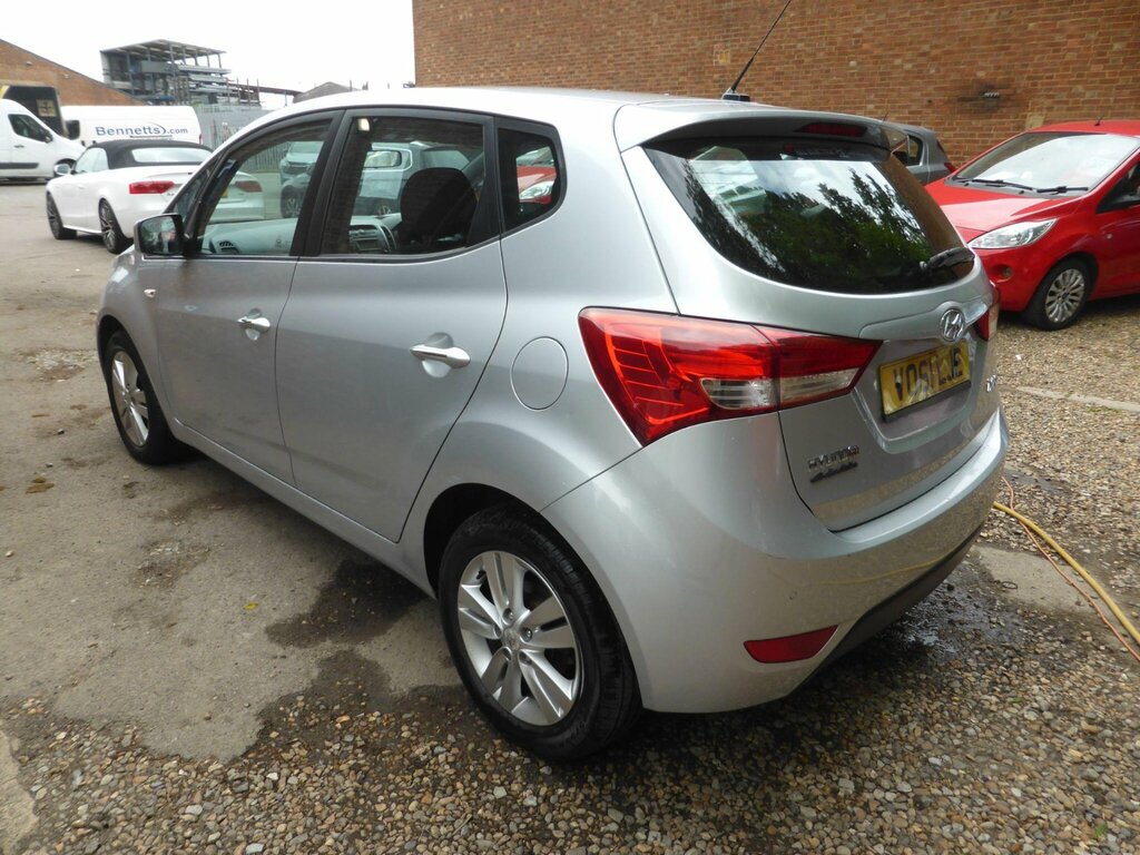 Hyundai Ix20 1.4 Active Euro 5 Ss Silver #6
