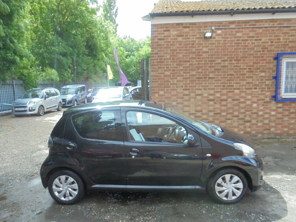 Toyota Aygo 1.0 Vvt-i Ice Euro 5 FD62EVY Black #3