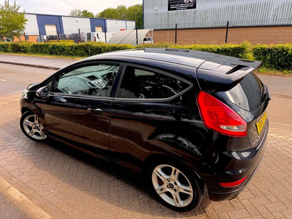 Ford Fiesta 1.6 Zetec S Black #4