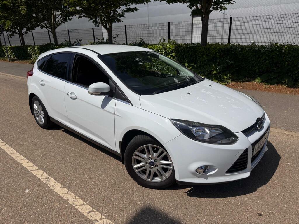 Ford Focus 1.0T Ecoboost Titanium Euro 5 S S LK63GVO White #2