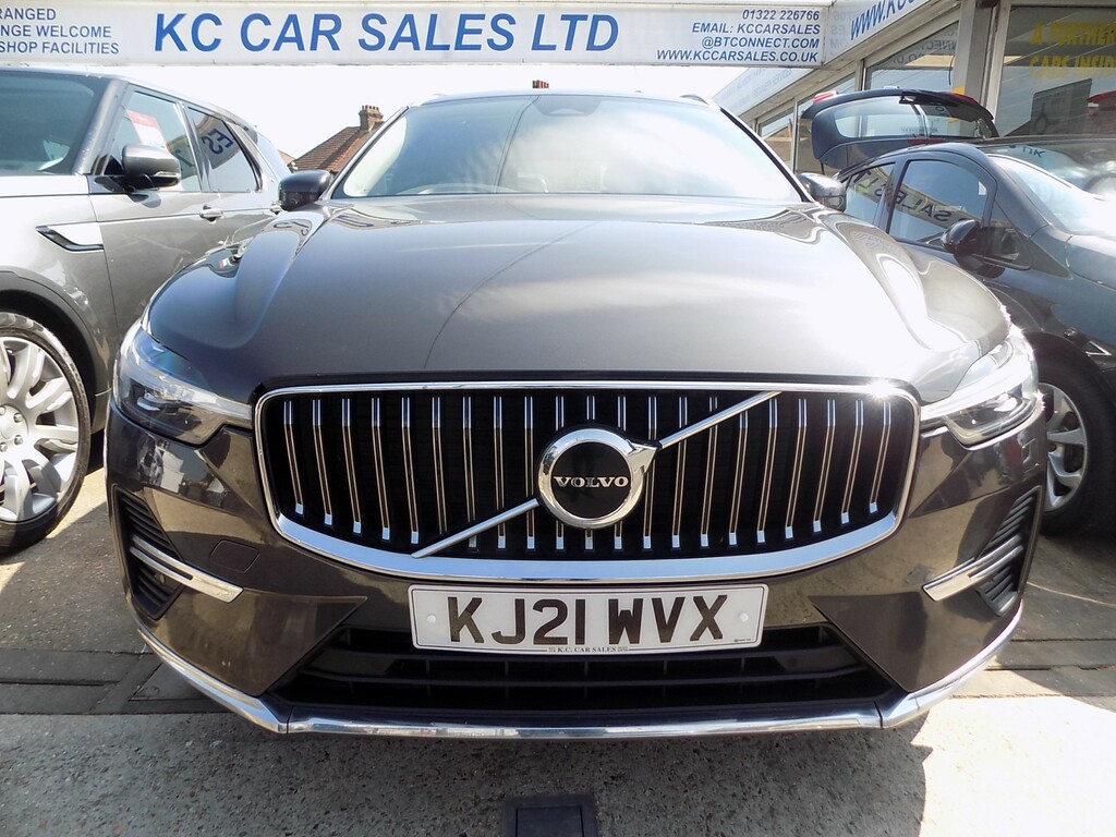 Volvo XC60 B4 Inscription Pro Awd KJ21WVX #3