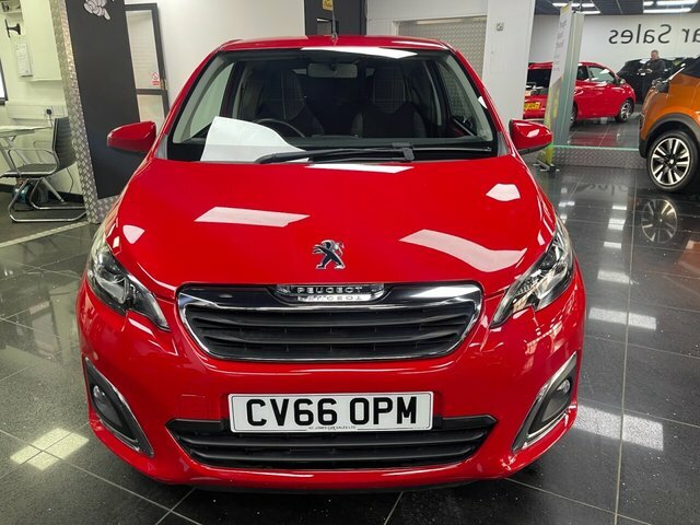 Peugeot 108 Puretech Allure Hatchback Red #3