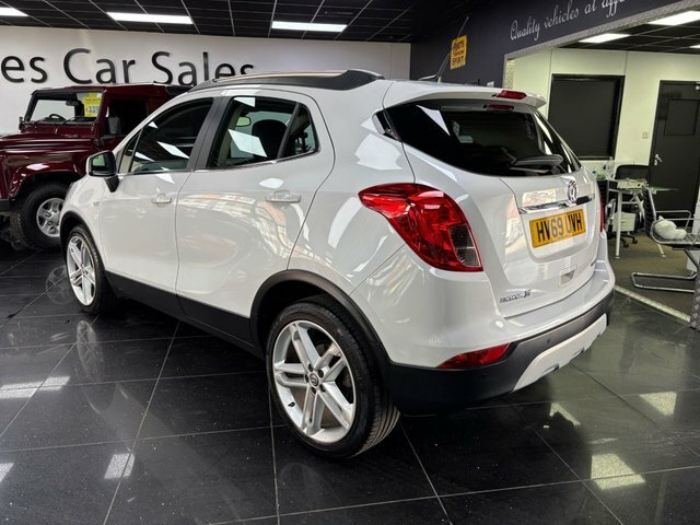 Vauxhall Mokka X Turbo Ecotec Griffin Plus HV69UVH White #2