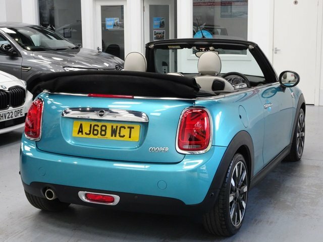 Mini Convertible 1.5 Cooper Exclusive Convertible Steptr Blue #5