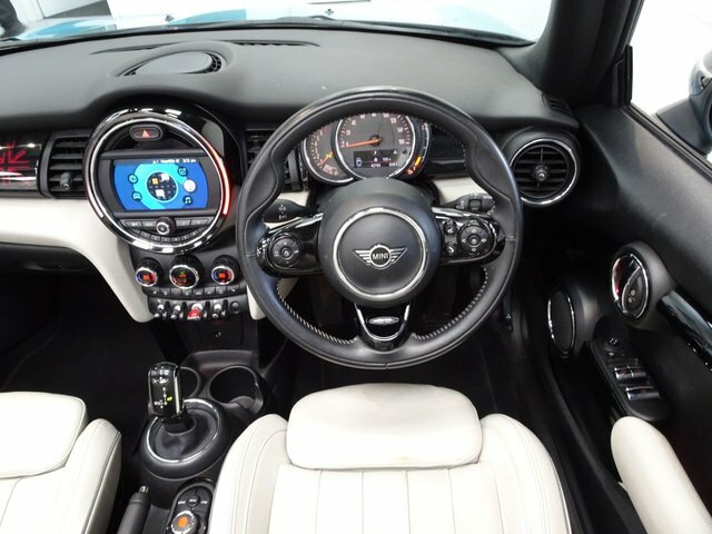 Mini Convertible 1.5 Cooper Exclusive Convertible Steptr Blue #6