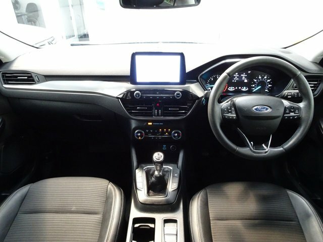 Ford Kuga 1.5 Ecoblue Titanium First Edition Suv CV70OKP Silver #2