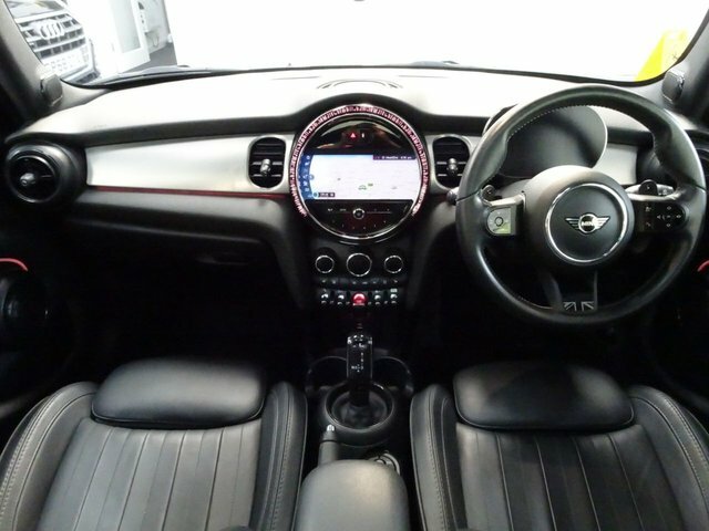 Mini Hatch 2.0 Cooper S Exclusive Hatchback Steptr FJ73UPO Green #2