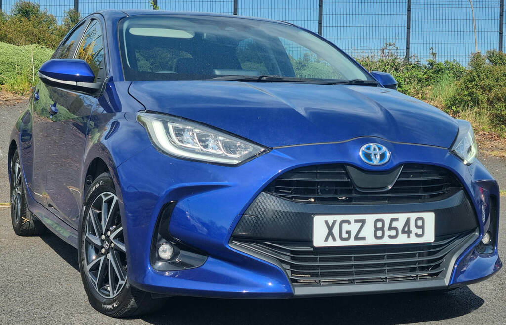 Toyota Yaris 1.5 Hybrid Design Cvt XGZ8549 Blue #4