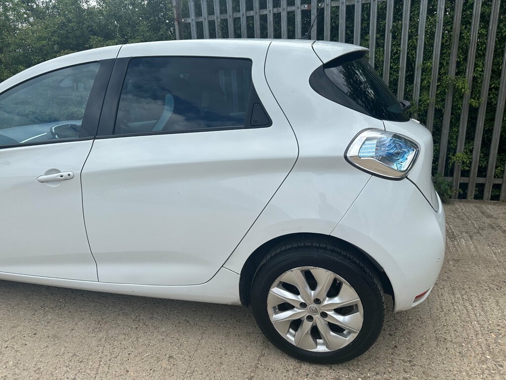 Renault Zoe 22Kwh Dynamique Nav Hatchback B White #18