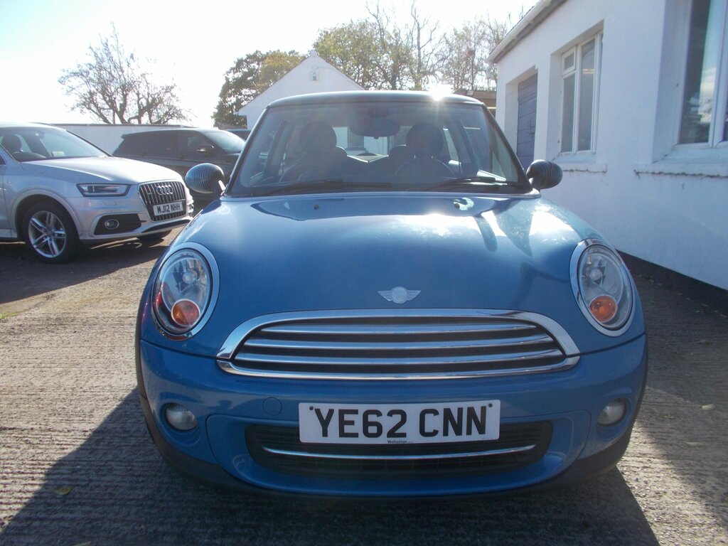 Mini Hatch 1.6 Cooper Bayswater Hatchback E YE62CNN Blue #2