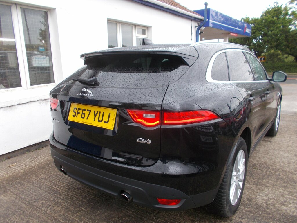 Jaguar F-Pace 2.0 P250i Portfolio Suv Awd Euro 6 SF67YUJ Black #4