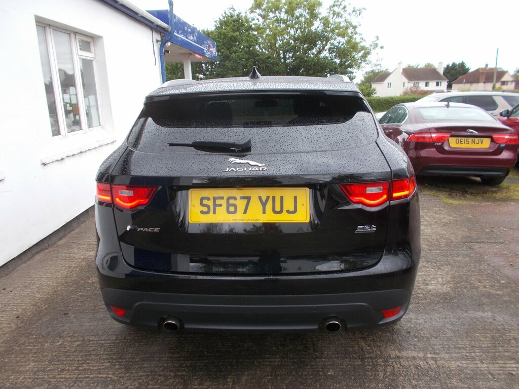 Jaguar F-Pace 2.0 P250i Portfolio Suv Awd Euro 6 SF67YUJ Black #5