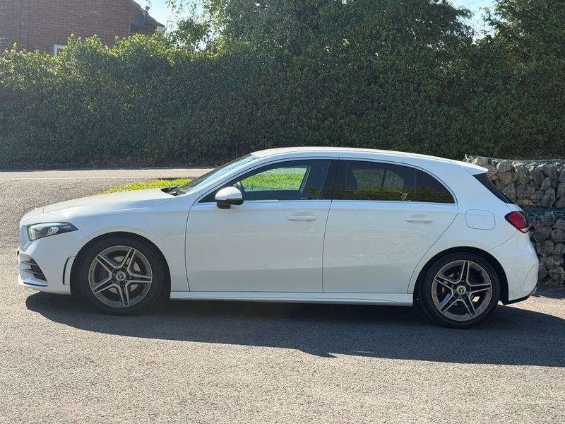 Mercedes-Benz A Class 2.0 A200d Amg Line KT69NVL White #6
