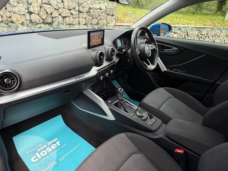 Audi Q2 1.6 Tdi 30 Sport VK69BVJ Blue #3