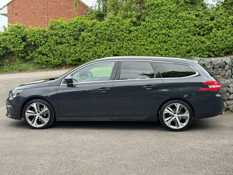 Peugeot 308 SW 1.5 Bluehdi Gt-line Euro Grey #6