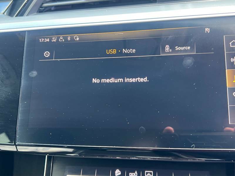 Audi  Sport Black Edition Sty 40 Tdi 190 Quattro Semi-au  #28
