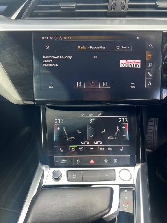 Audi  Sport Black Edition Sty 40 Tdi 190 Quattro Semi-au  #32