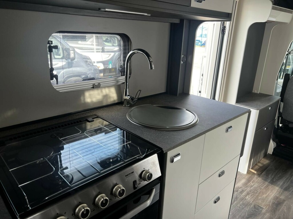160Kw Ultra 80Kwh White #12