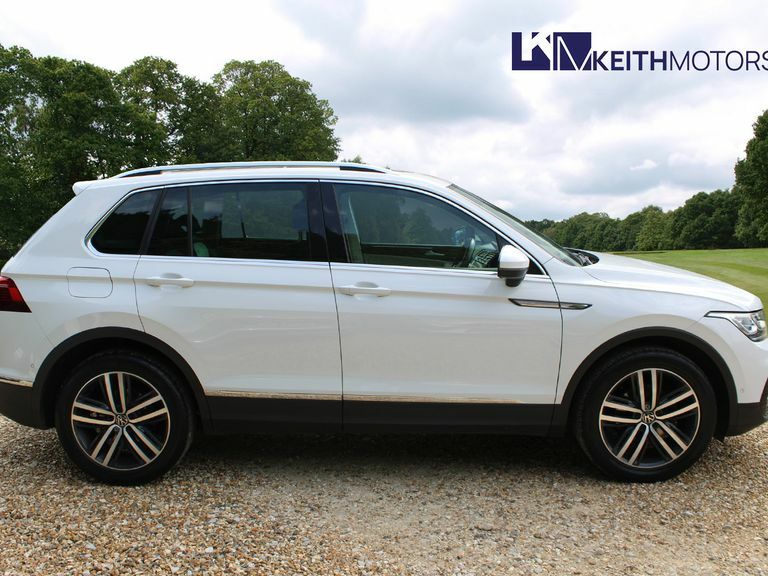 Volkswagen Tiguan 1.5 Tsi 150 Elegance Dsg LB70PBV White #3