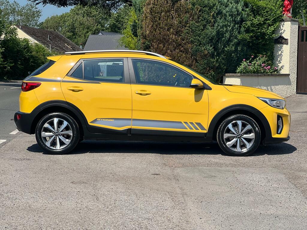 Kia Stonic 1.0 T-gdi 2 Euro 6 Ss BG22TXY Yellow #3