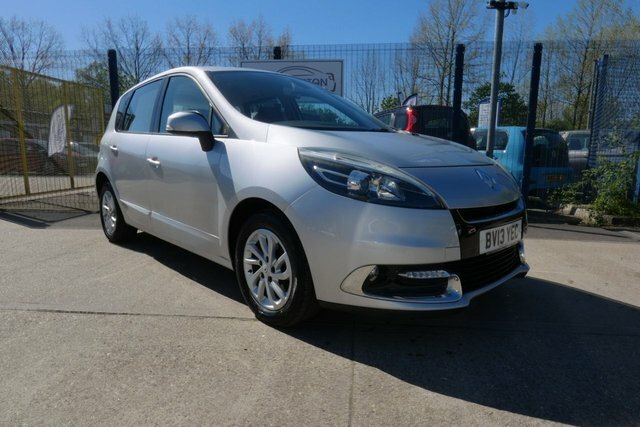Renault Scenic 2013 1.5 Dci Dynamique Tomtom Mpv Manua Silver