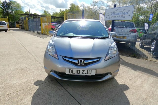 Honda Jazz 2010 1.4 I-vtec Si Hatchback Eur DL10ZJU Silver #2