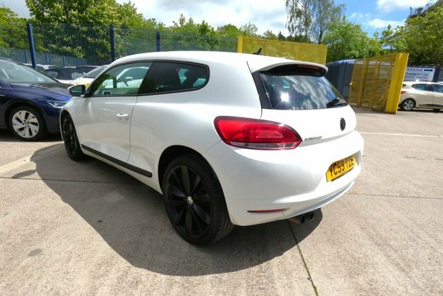 Volkswagen Scirocco 2009 2.0 Tsi Gt Hatchback Euro 4 White #6