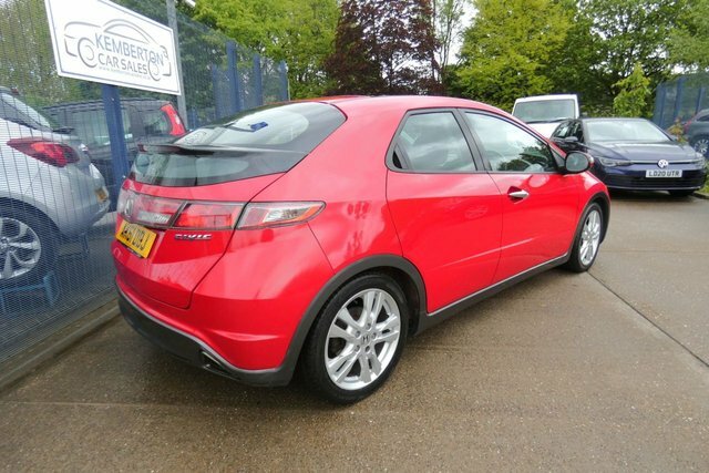 Honda Civic 2011 1.8 I-vtec Es-t Hatchback Red #5
