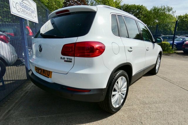 Volkswagen Tiguan 2015 2.0 Tdi Bluemotion Tech Match Edition Suv EA65NTU White #5