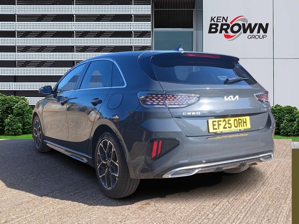 Kia Ceed 1.5 T Gdi Gt Line Hatchback Dct EF25ORH Grey #2