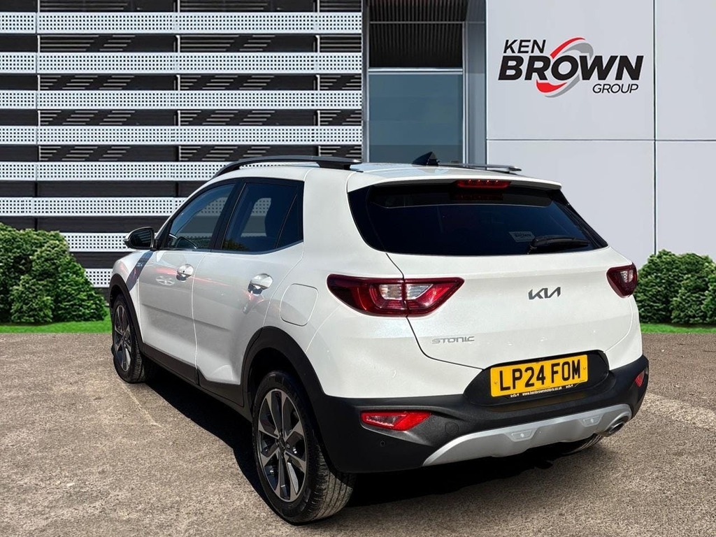 Kia Stonic 1.0 T Gdi Mhev 3 Suv Hybrid Dct LP24FOM White #2